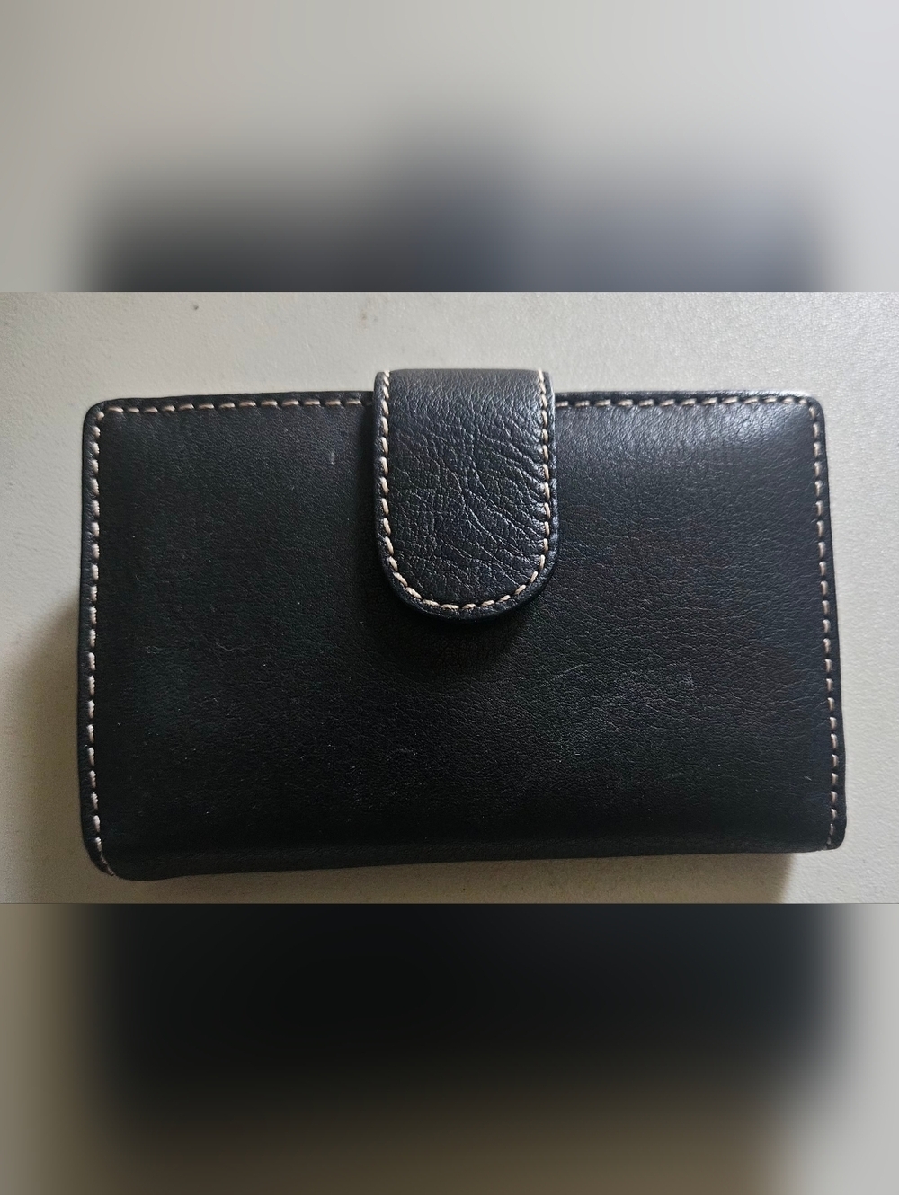 Genuine Leather Bifold Kisslock Wallet